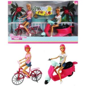 Muñeca Bonnie travel. Vienen 2 muñecas con su transporte y casco ( moto y bici ).