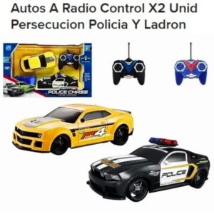 Auto a radio control 4F x 2 Policia/ Ladron escala 1.24 Usa pilas AA NO incluidas.