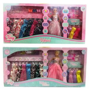 Muñeca Tiny con vestidos y accesorios 60659