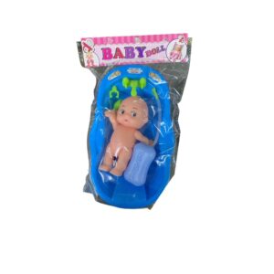 Bebe de plastico 16cm con bañera y accesorios