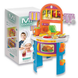 Cocina gigante.Piezas plásticas