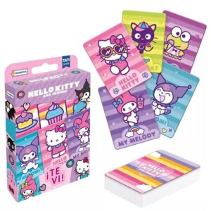 Juego de naipes- Te vi Kitty. Contiene 40 cartas de personajes, 12 cartas de tablero, 3 cartas de villanos y 1 libro de actividades de regalo.