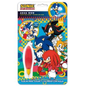 Agua Wow Sonic. Cargas el pincel con agua, lo pasas por la hoja y magicamente aparece el color.