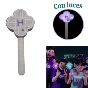 Varita magica con luz Huntrix
