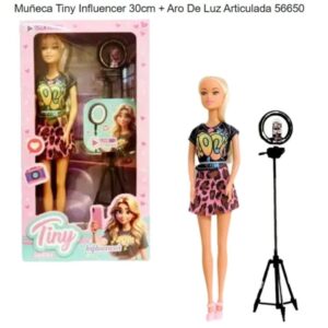 Muñeca Tiny Influencer 77438 con Aro de luz