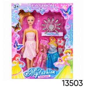 Muñeca con 3 vestidos y uñas 037 (13503)