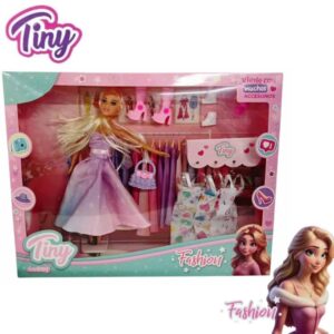 Muñeca Tiny con vestidos y accesorios 60752