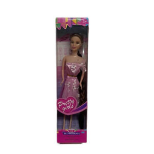 Muñeca con trenza larga.Caja8 x33cm