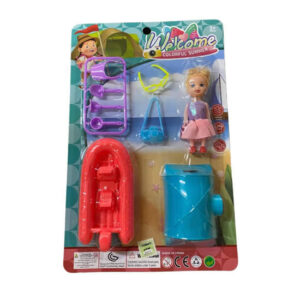 Muñeca con bote y accesorios